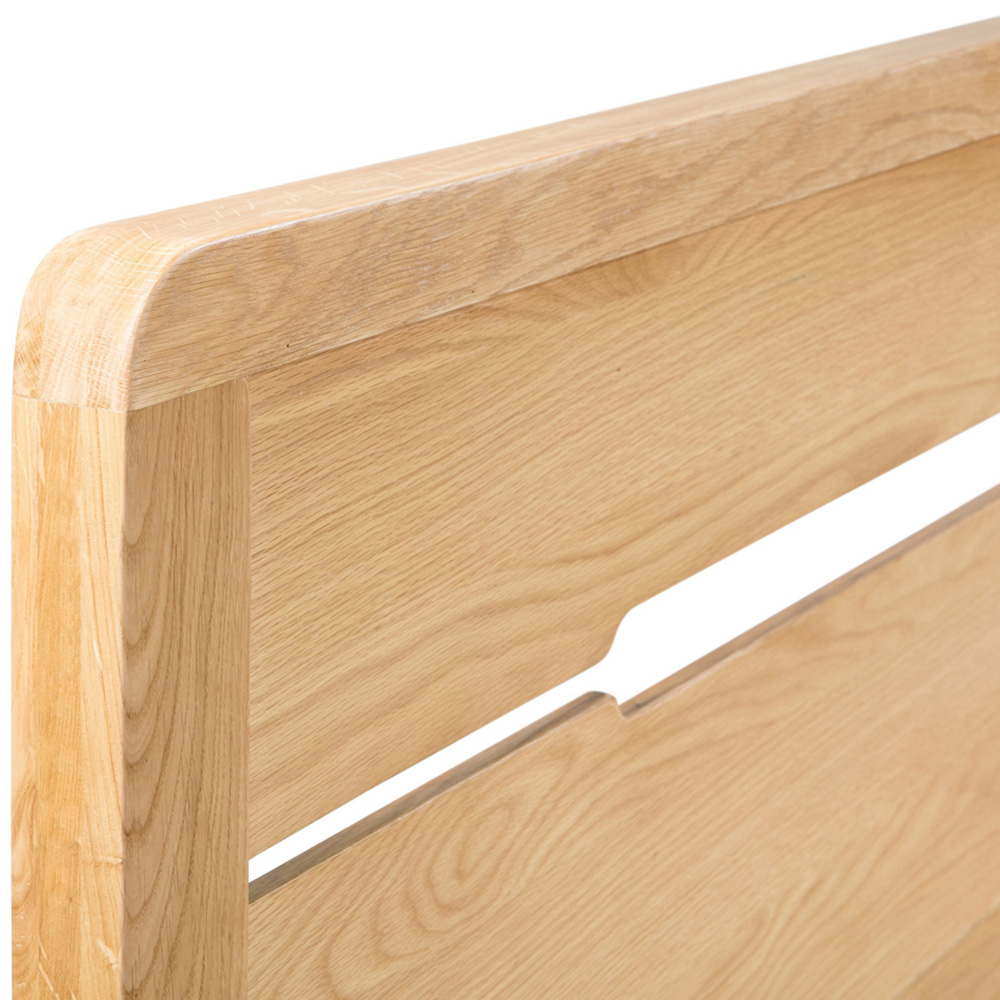 Julian Bowen Curve Double Oak Bed Image 9