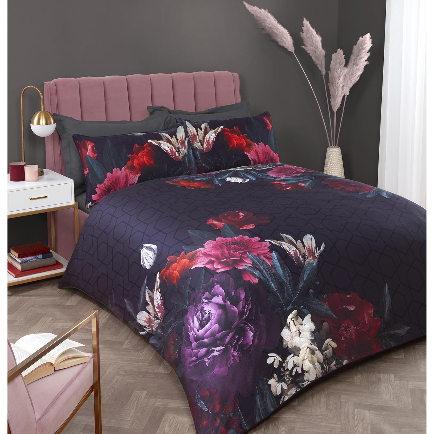 Divante Euphoria Super King Floral Duvet Set Image 2