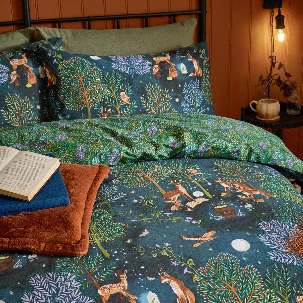 Furn Super King Size Woodland Ritual Navy Reversible Duvet Set Image 3