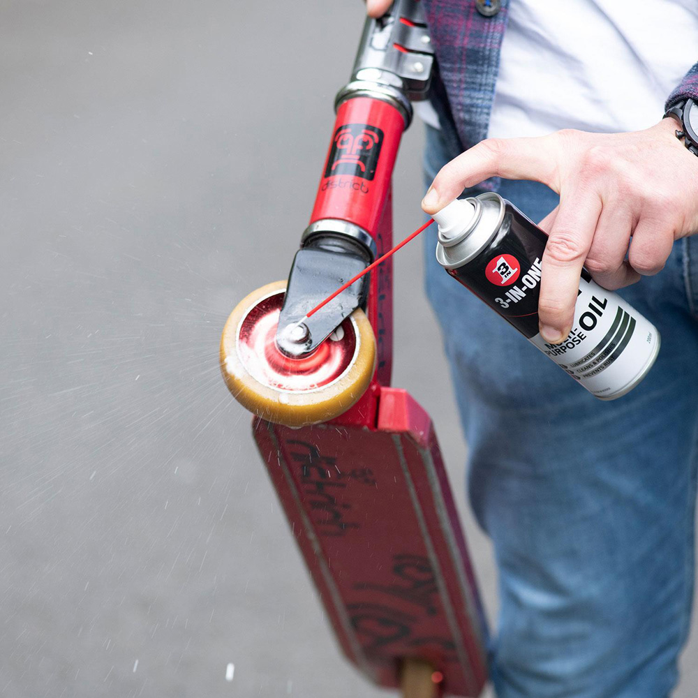 3-In-One Multi-Purpose Oil Aerosol Spray 200ml 3 Pack Image 3