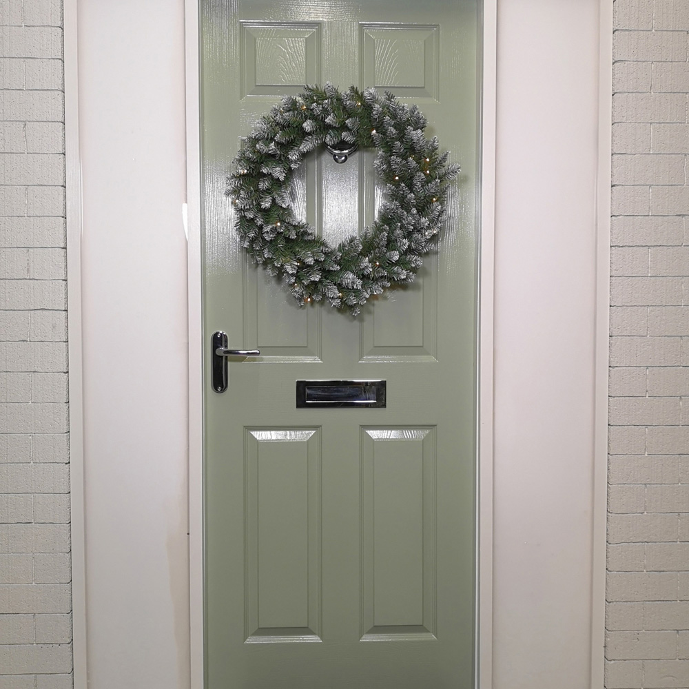 Samuel Alexander Warm White LED Snow Tipped Christmas Wreath Green 60cm Image 7