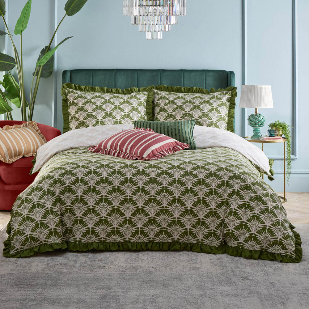 furn. Deco Double Moss Palm Printed Ruffle Duvet Set Image 1