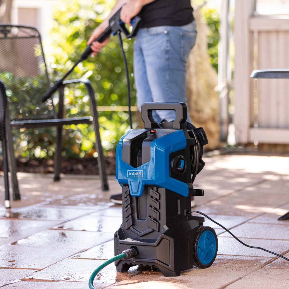 Scheppach HCE3000 180 Bar Electric Pressure Washer with XXL 8m Hose and Multi-Function Nozzles 2400W Image 2