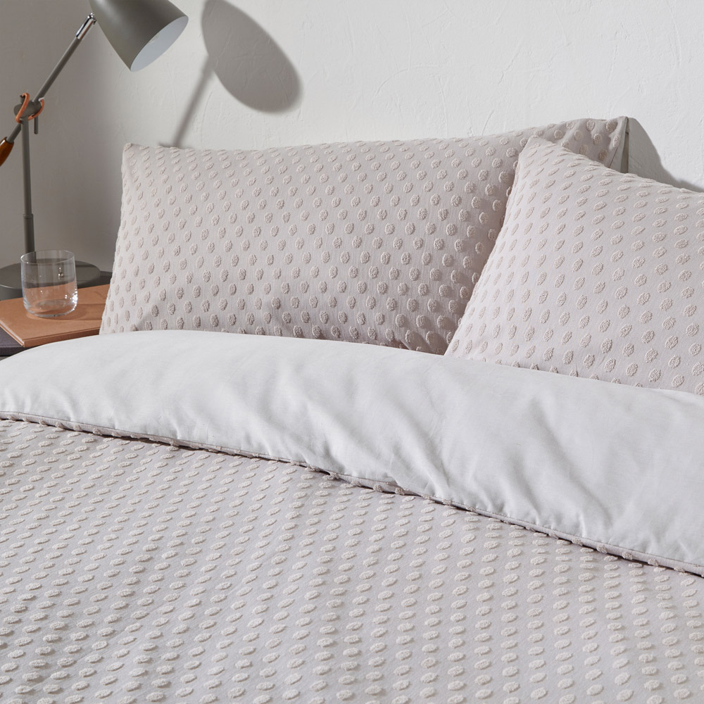 Yard Polka King Size Stone Tuft Duvet Cover Set Image 2