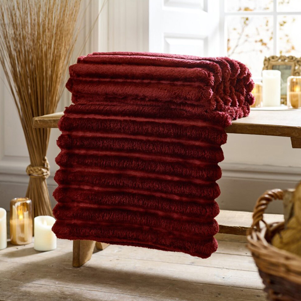Deyongs Alnwick Merlot Throw 140 x 180cm Image 2