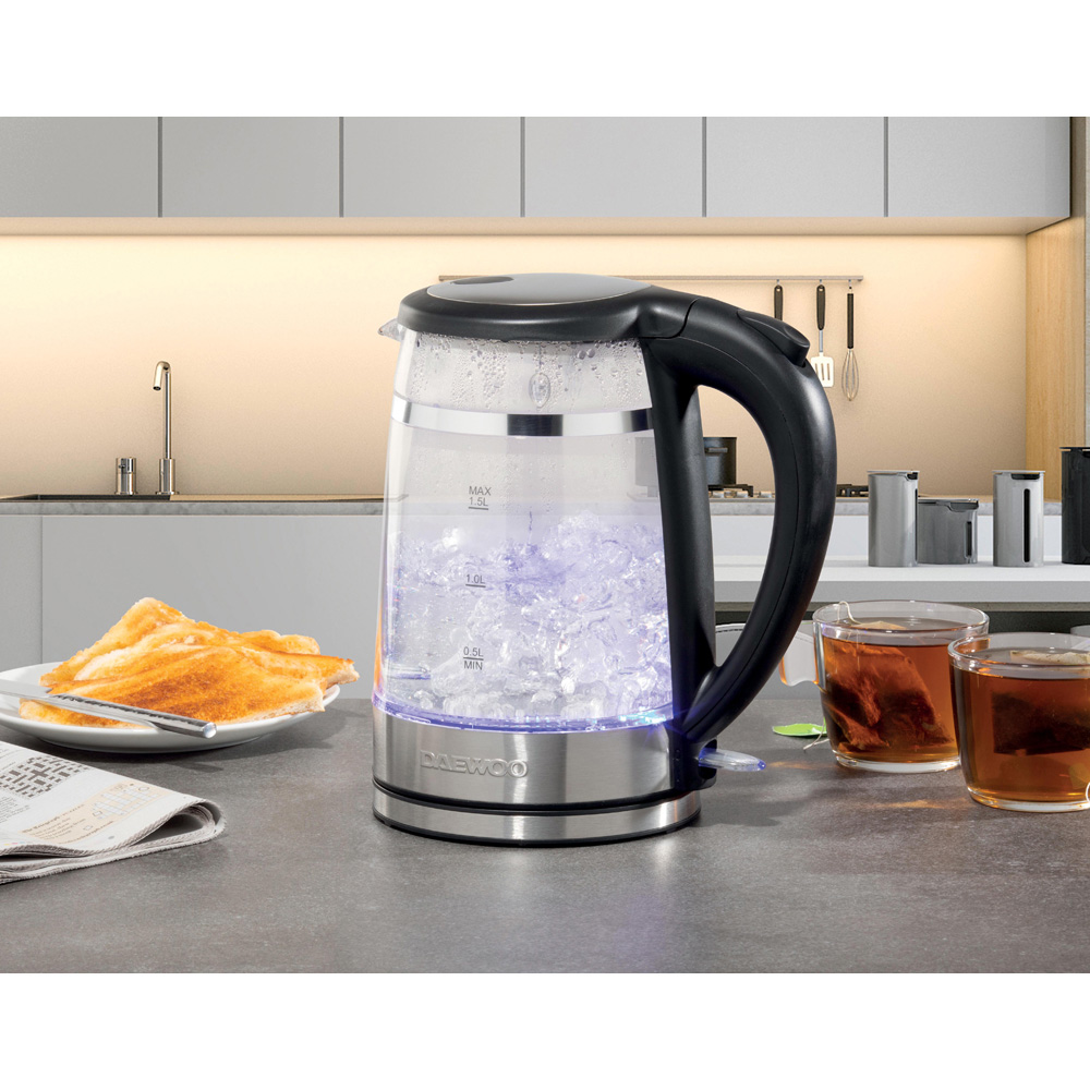 Daewoo 1.5L Eco Cool Touch Kettle Image 2