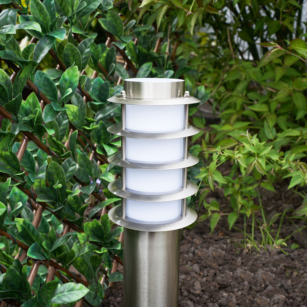 ValueLights Wharf Set of 4 Silver Warm White Bulb Bollard Lights Image 3