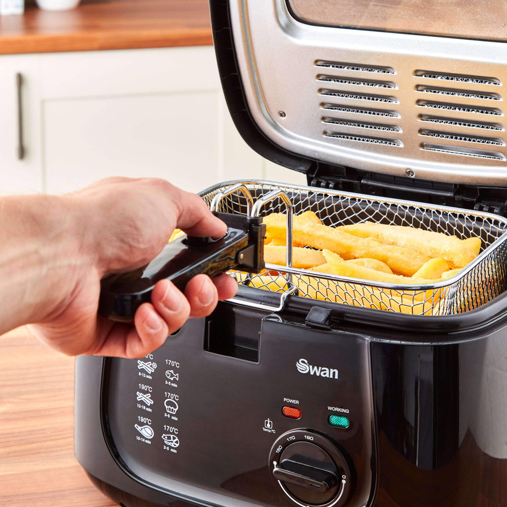 Swan SD6080BLKN Black 2.5L Deep Fat Fryer 1800W Image 2