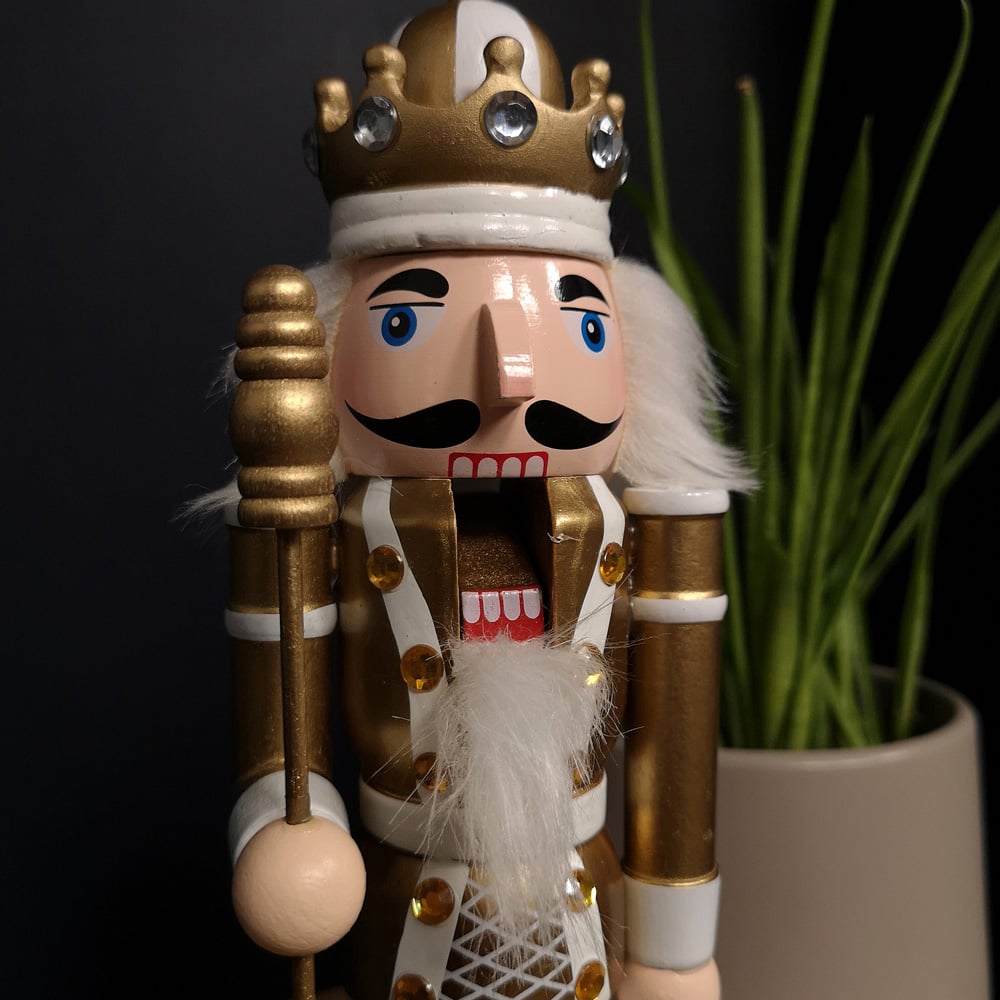 Samuel Alexander Wooden Nutcracker Soldier Decoration with Gold Body and Shoes Image 4