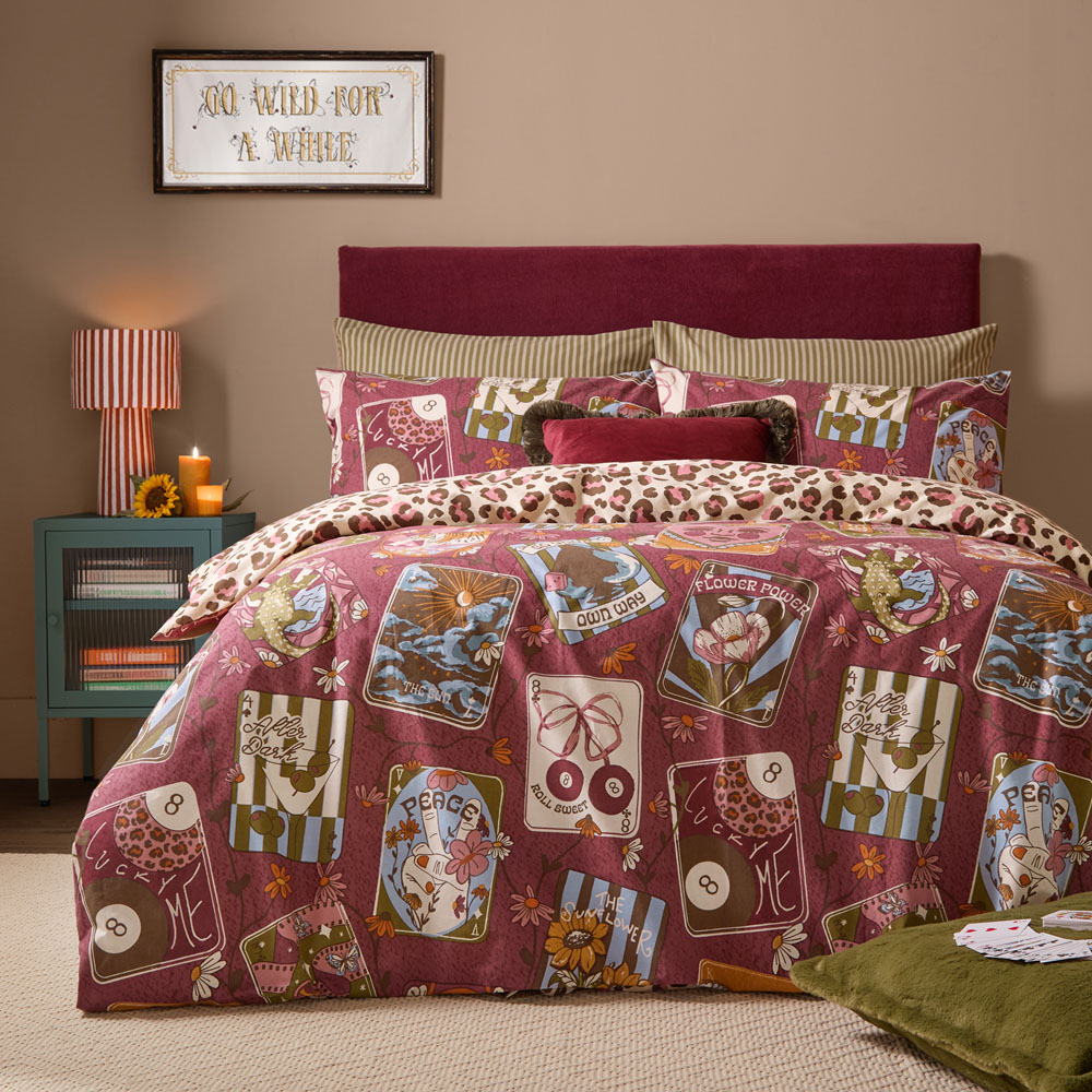 Furn Wild Card King Size Burgundy Reversible Duvet Cover Set Image 1