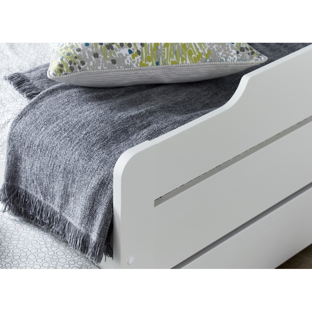 Copella White Guest Bed and Trundle with Pocket Mattresses Image 4