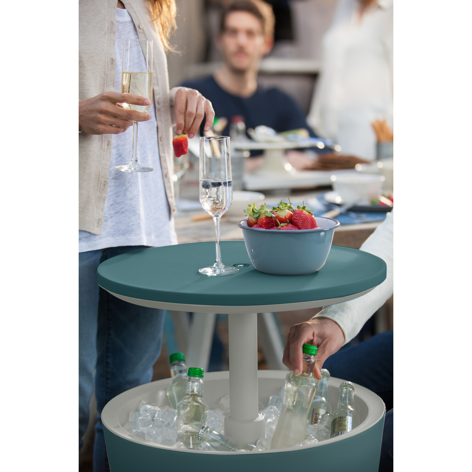 Keter Classic Cool Ice Bucket Table Image 5