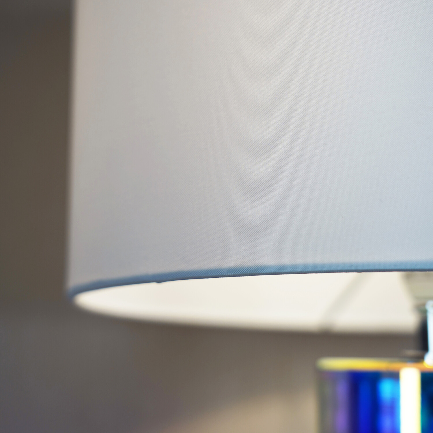 Nixie Table Lamp - Iridescent Image 10