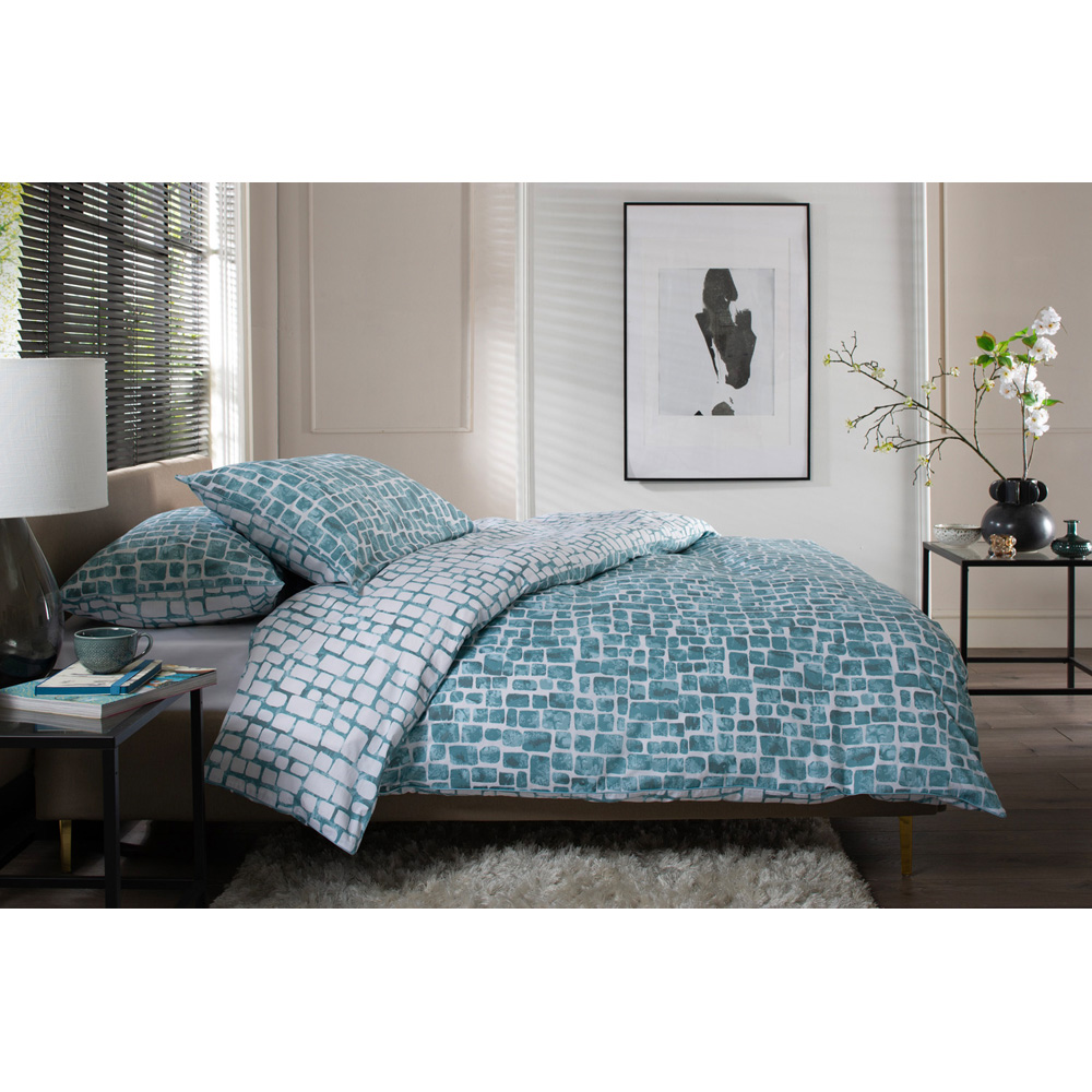 The Lyndon Company Tulle King Size Duck Egg Reversible Duvet Set Image 2
