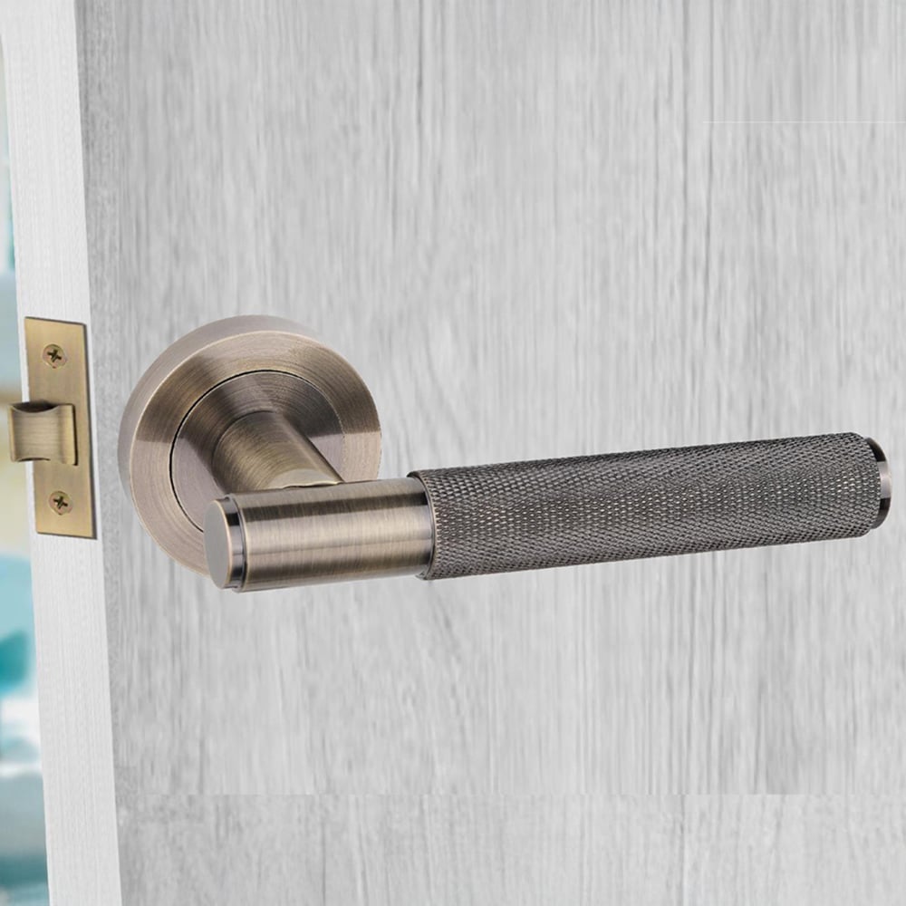 Golden Grace Straight T-Bar Knurled Antique Brass Door Handles 5 Pack Image 2