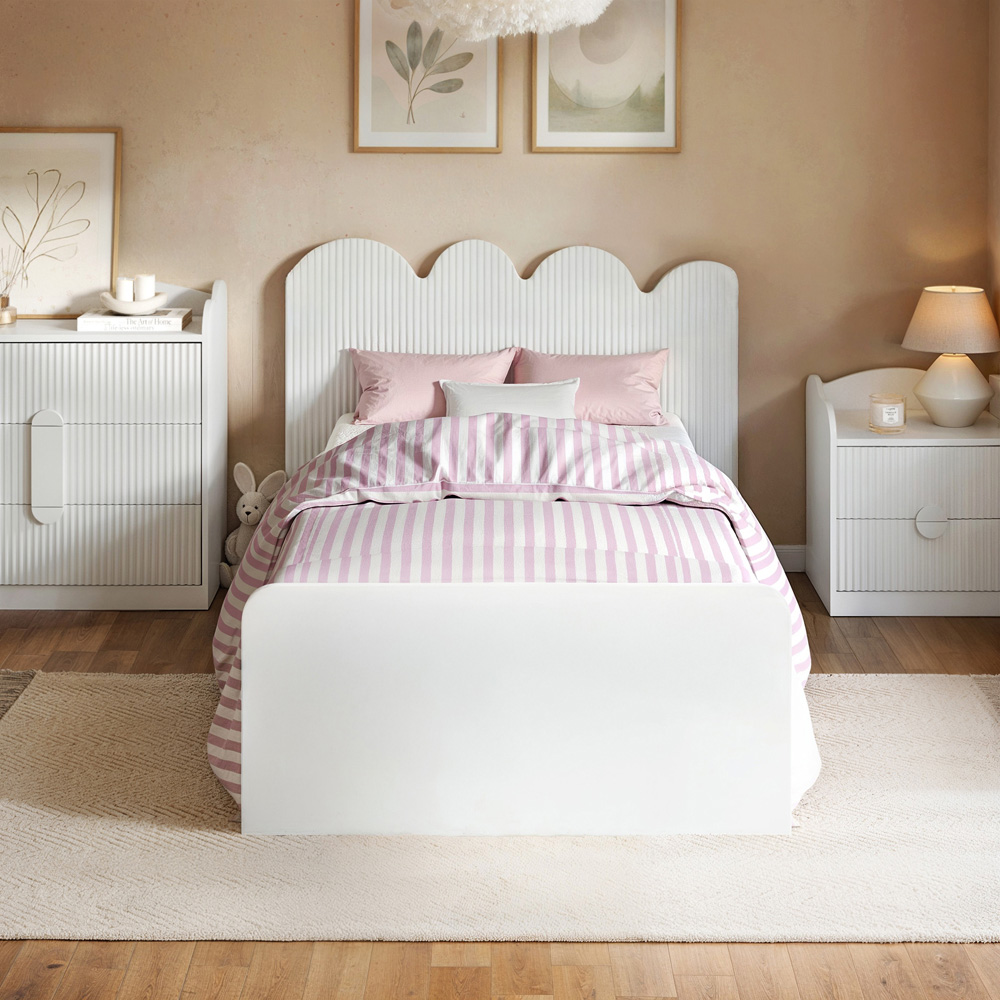 Flair Calista Single White Ribbed Bed Image 4