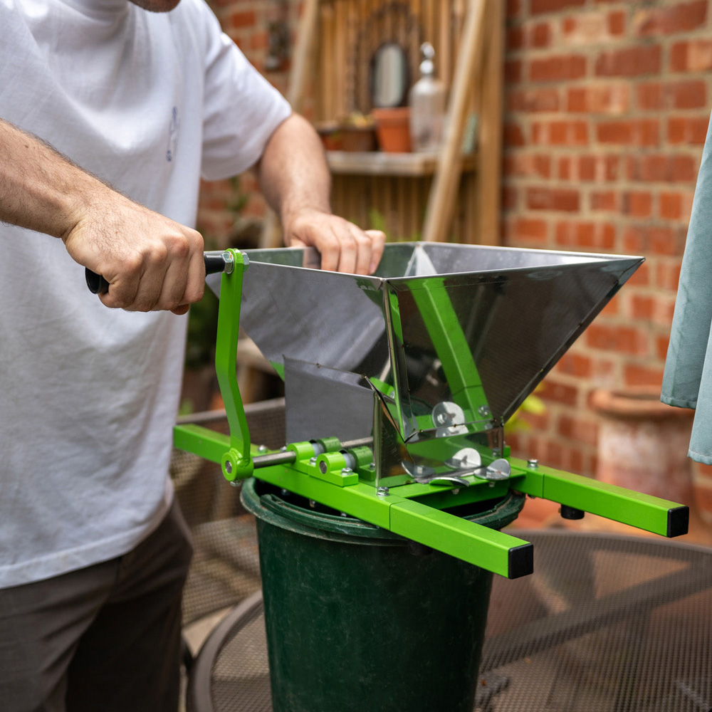 MonsterShop KuKoo Manual Fruit Crusher 7L Image 2
