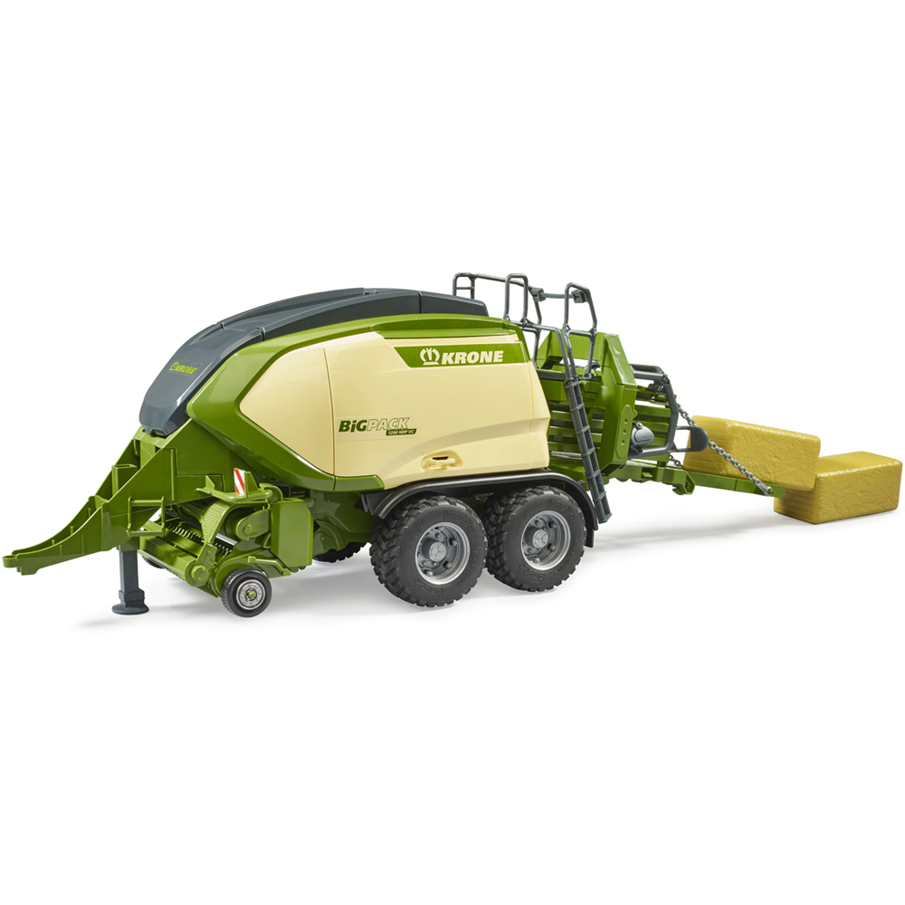 Bruder Kids Krone BiG Pack 1290 HDP VC Playset Model with 2 Square Hay Bales Image 6