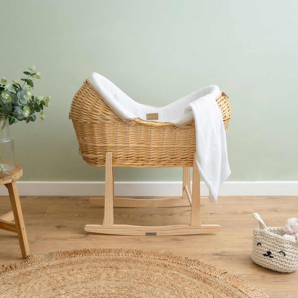 Clair De Lune White Organic Noah Pod with Rocking Stand Image 2