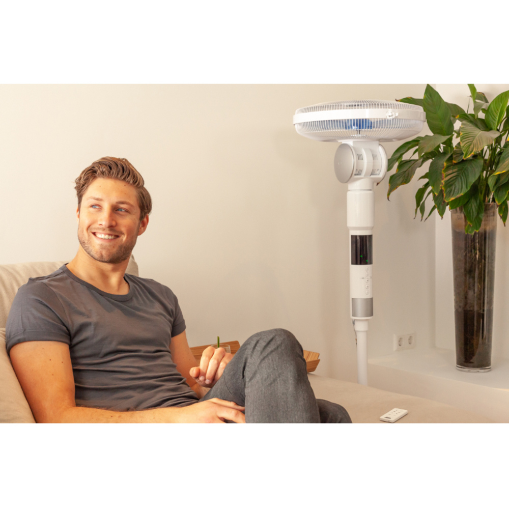 Solis Breeze 360 White Pedestal Fan 55 inch Image 6