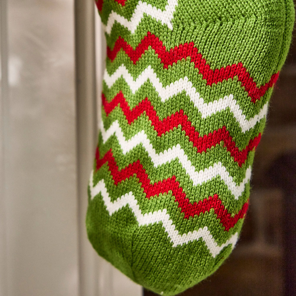 Dibor Festive Zig Zag Knitted Stocking Image 4