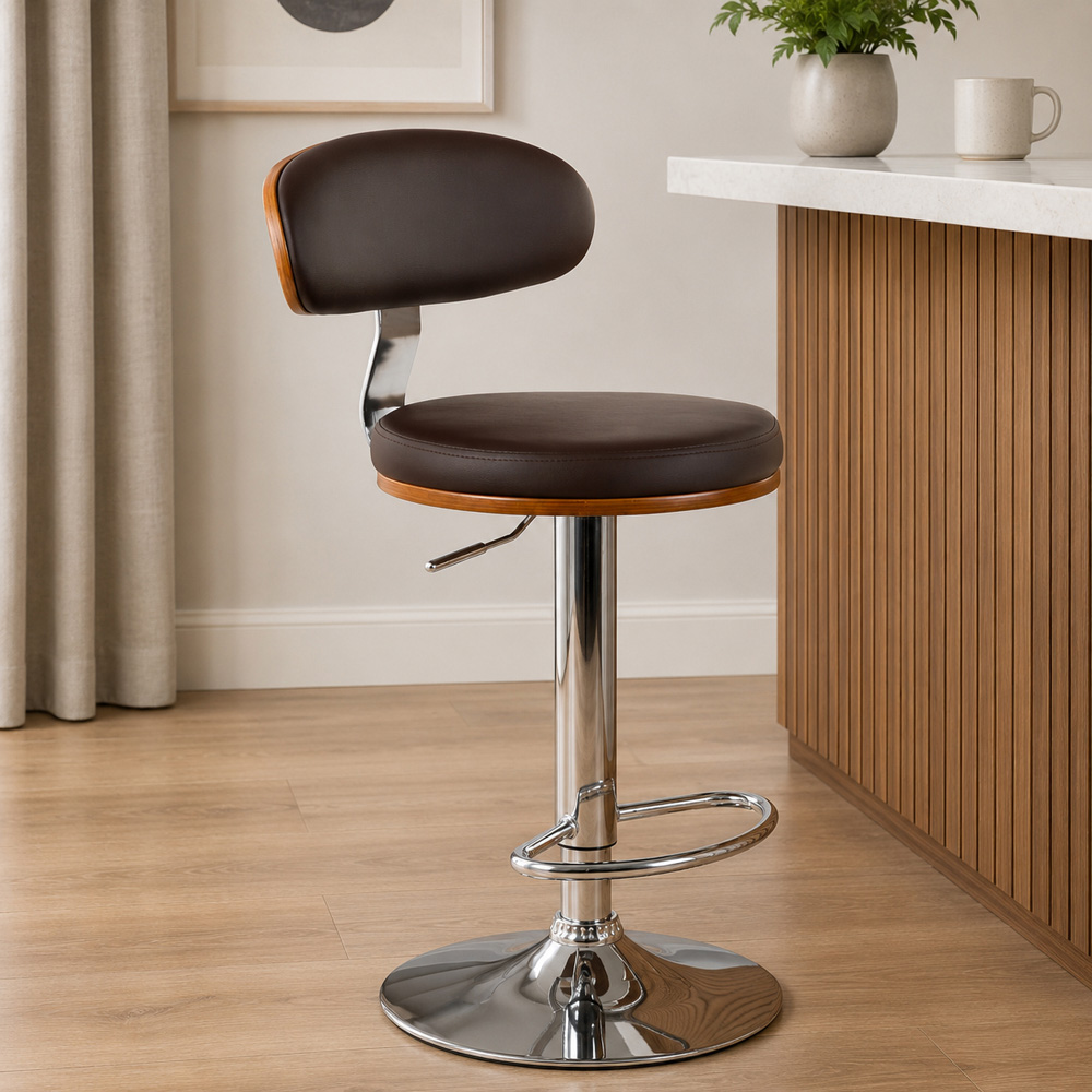 Premier Housewares Parkar Brown Bentwood Oval Back Bar Chair Image 3