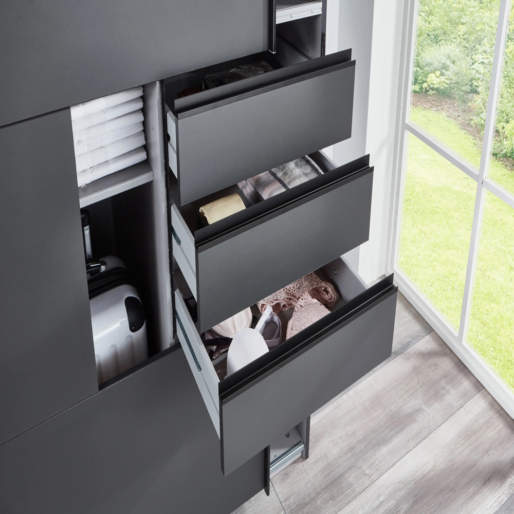 TJ'S Divac 3-Section Black Mirrored Sliding Wardrobe Image 4