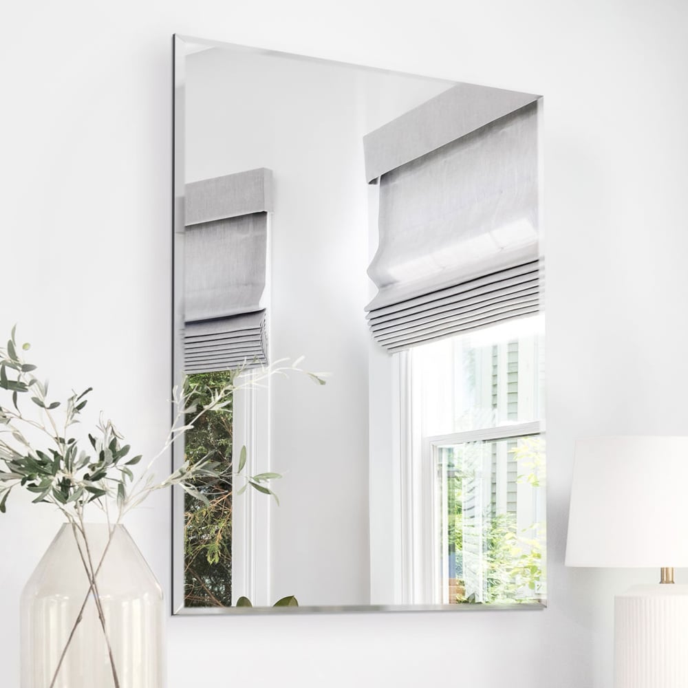 Single Bevelled Venetian Mirror 90 x 60cm Image 2