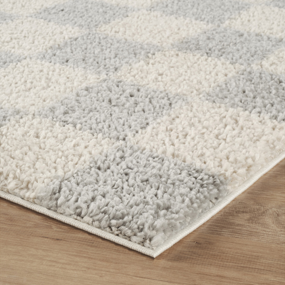 Desire Rugs Chester Grey Shaggy Checkered Rug 160 x 230cm Image 3