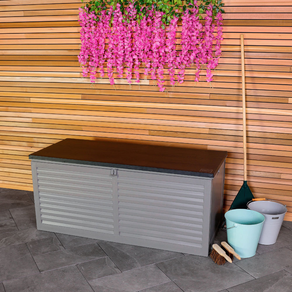 Charles Bentley 490L Plastic Storage Box Image 2