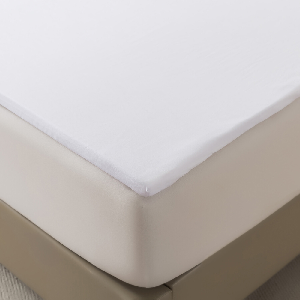 Reactive Memory Foam Mattress Topper White Double Image 2