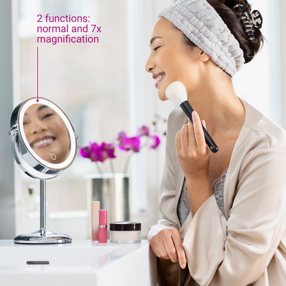 Medisana CM 844 Cosmetic Mirror Image 4