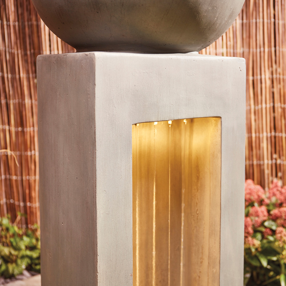 Garden Gear Serenity Water Feature Image 4
