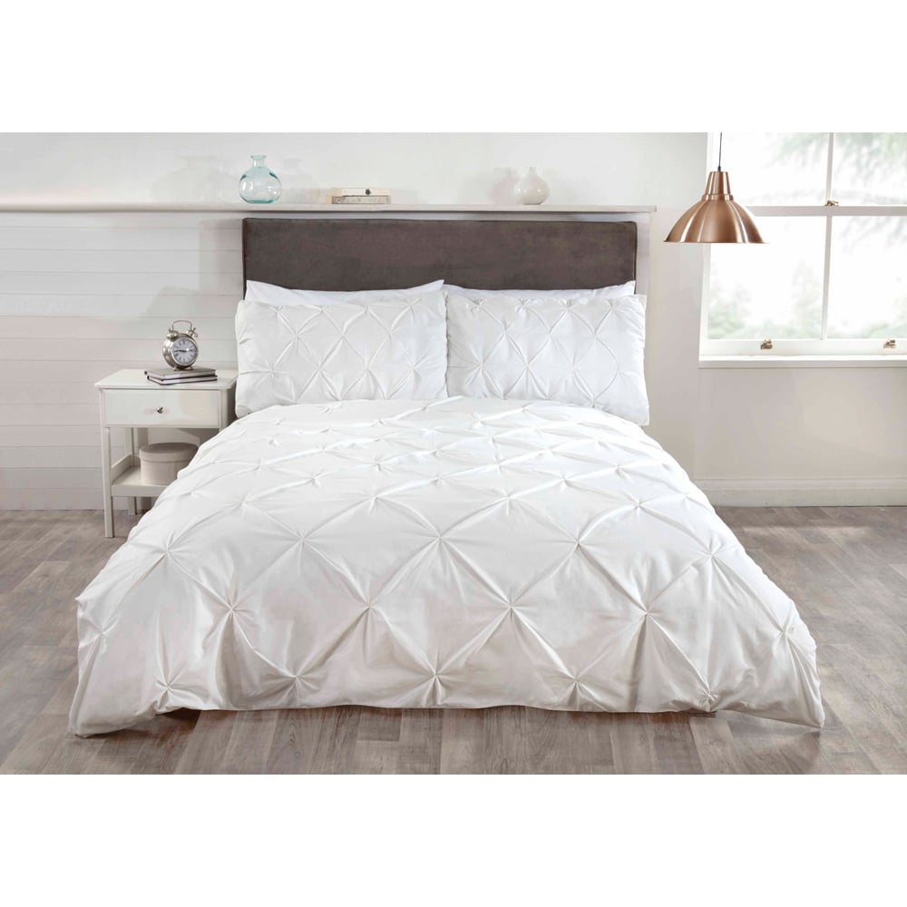 Rapport Home Balmoral Single Cream Duvet Set Image 2
