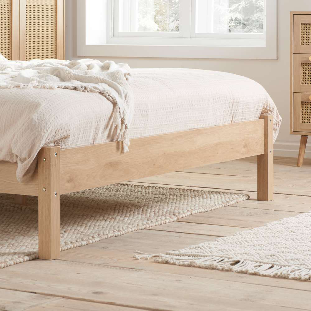 Croxley Double Oak Rattan Bed Image 7