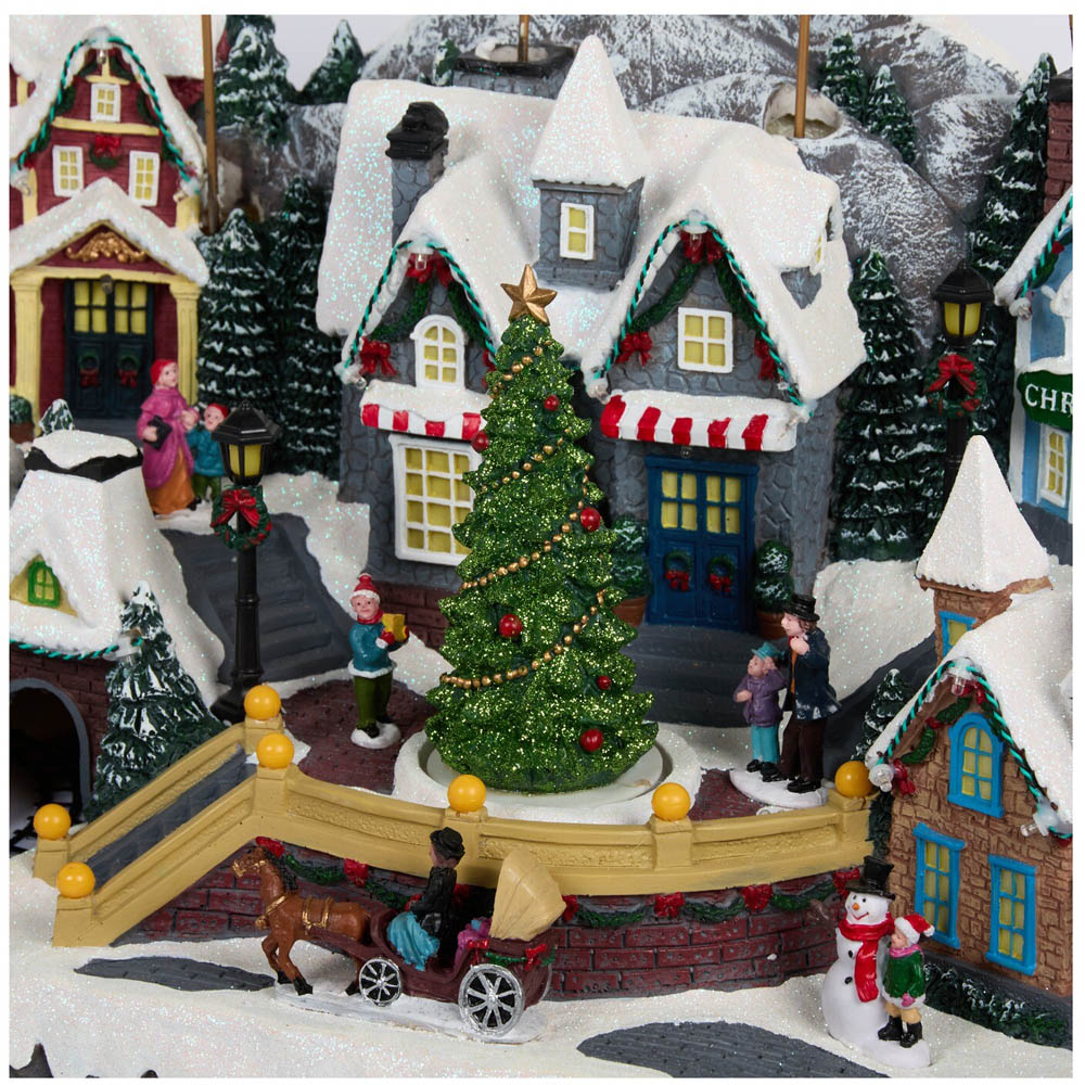 Santa Sleigh Christmas Town Model Image 6