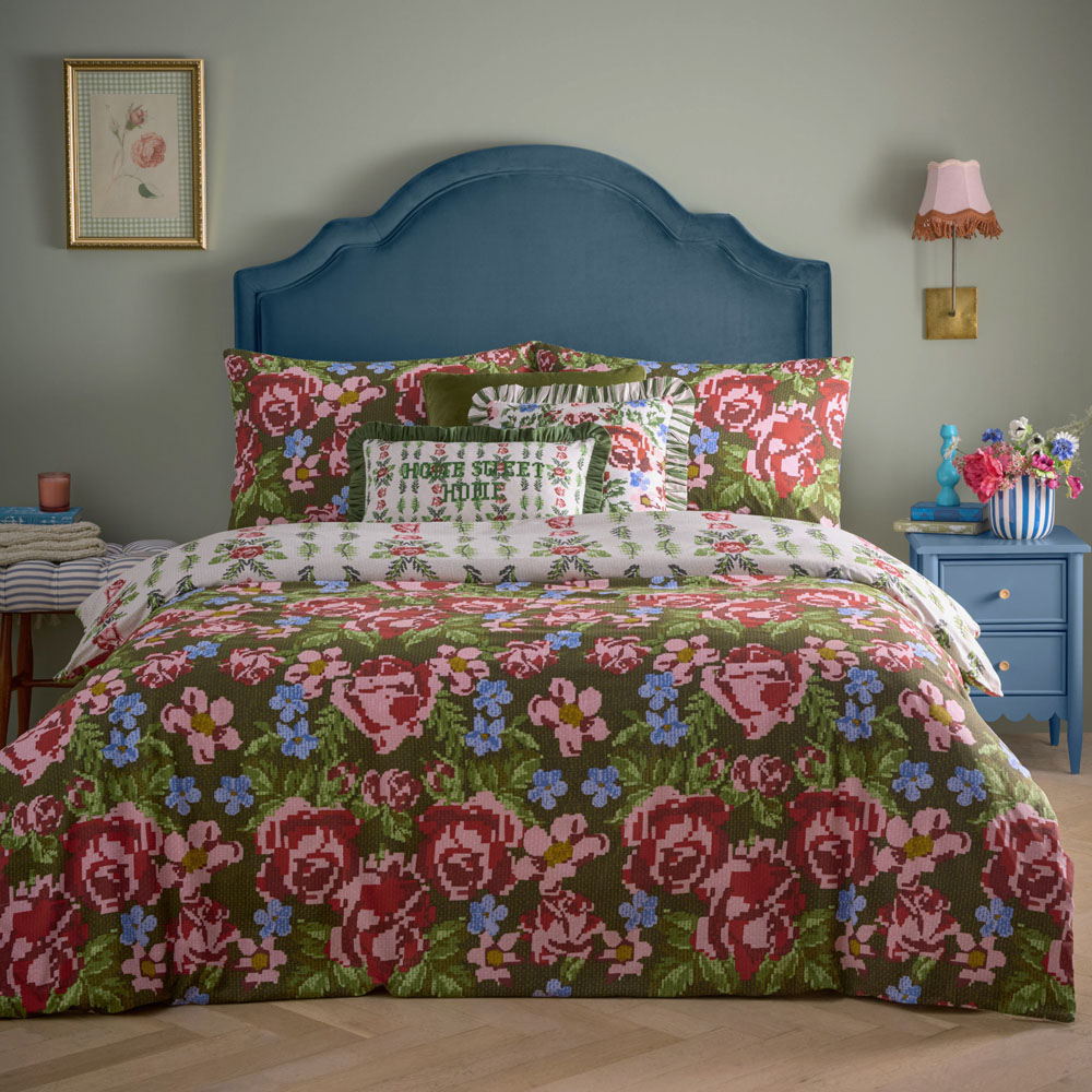 furn. Feeoni Cottage King Size Floral Willow Green Duvet Set Image 4