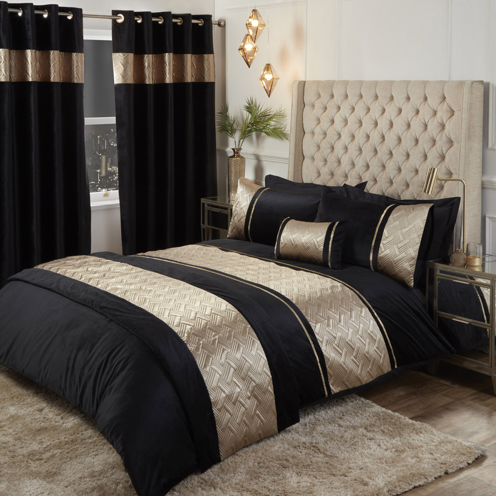 Rapport Home Capri Double Black and Gold Velvet Duvet Set Image 1