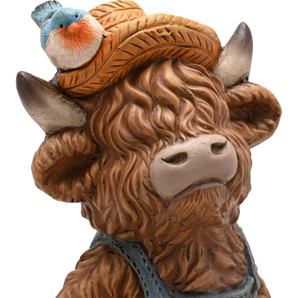 Country Living Highland Cow Outdoor Planter Image 3