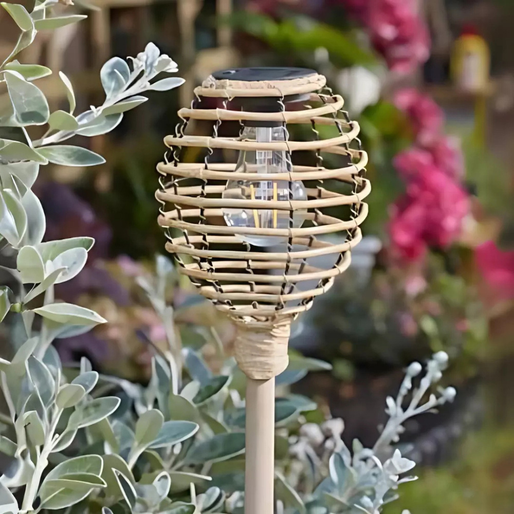 Garden Mile 4 Pack Rattan Effect Solar LED Stake Light Image 5