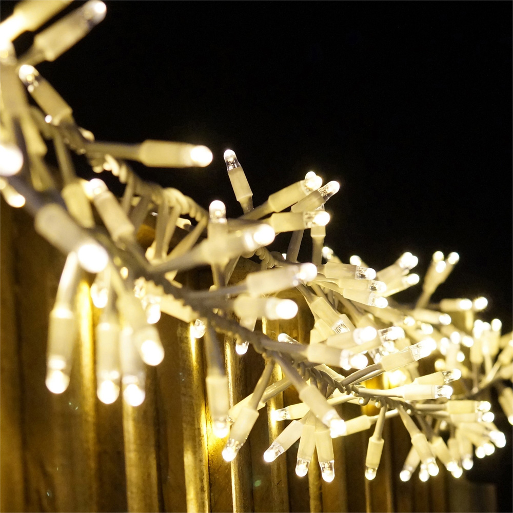 Eagle Connect 1250 Warm White LED White Cluster Light 25m Image 1