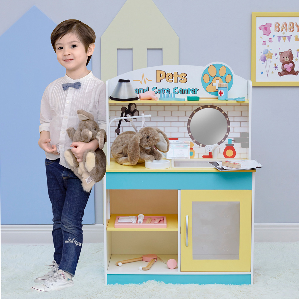 Teamson Kids Little Helper Green and Yellow Pet Grooming and Care Play Set Image 2
