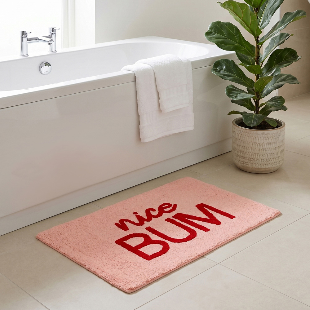 Allure Bath Fashions Pink and Red Nice Bum Slogan Non-Slip Bath Mat 50 x 80cm Image 2