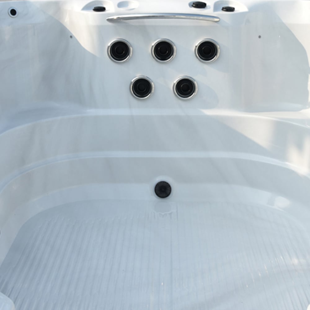 Canadian Spa Company St Lawrence XSport Spa Image 7