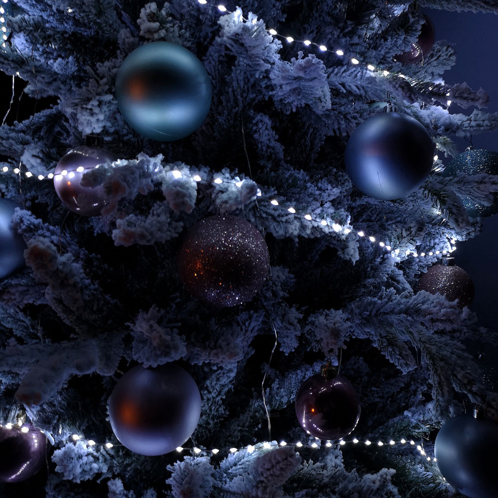 Samuel Alexander White LED Compact Micro Brights Christmas Lights 12.8m Image 1