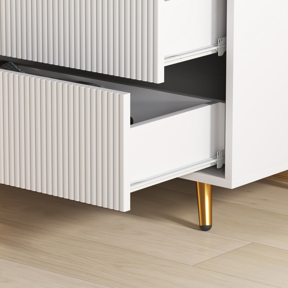 Portland 4 Drawer White Chest of Drawers Image 3