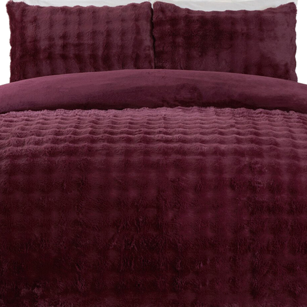 Aurora Soft Faux Fur Duvet Set Berry Double Image 6