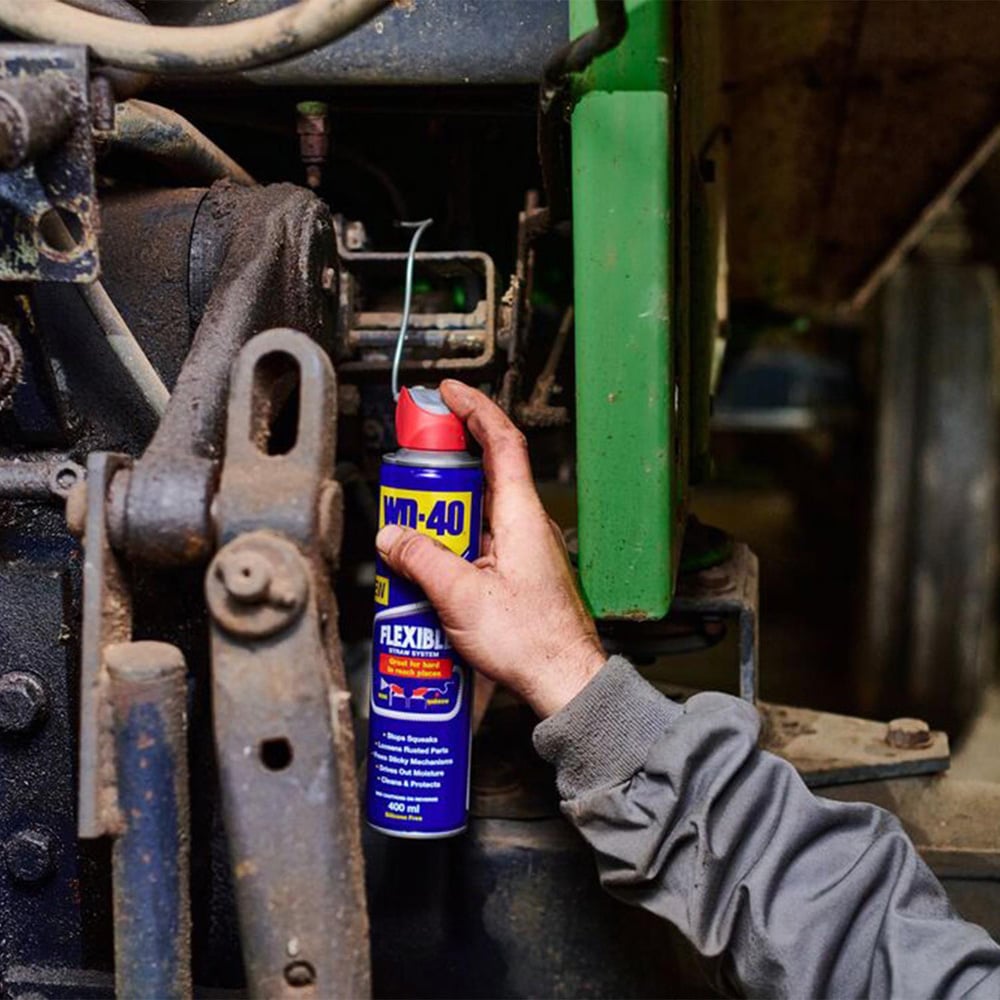 WD-40 Multi-Use Lubricant Aerosol Spray with Flexible Metal Straw 400ml 2 Pack Image 8