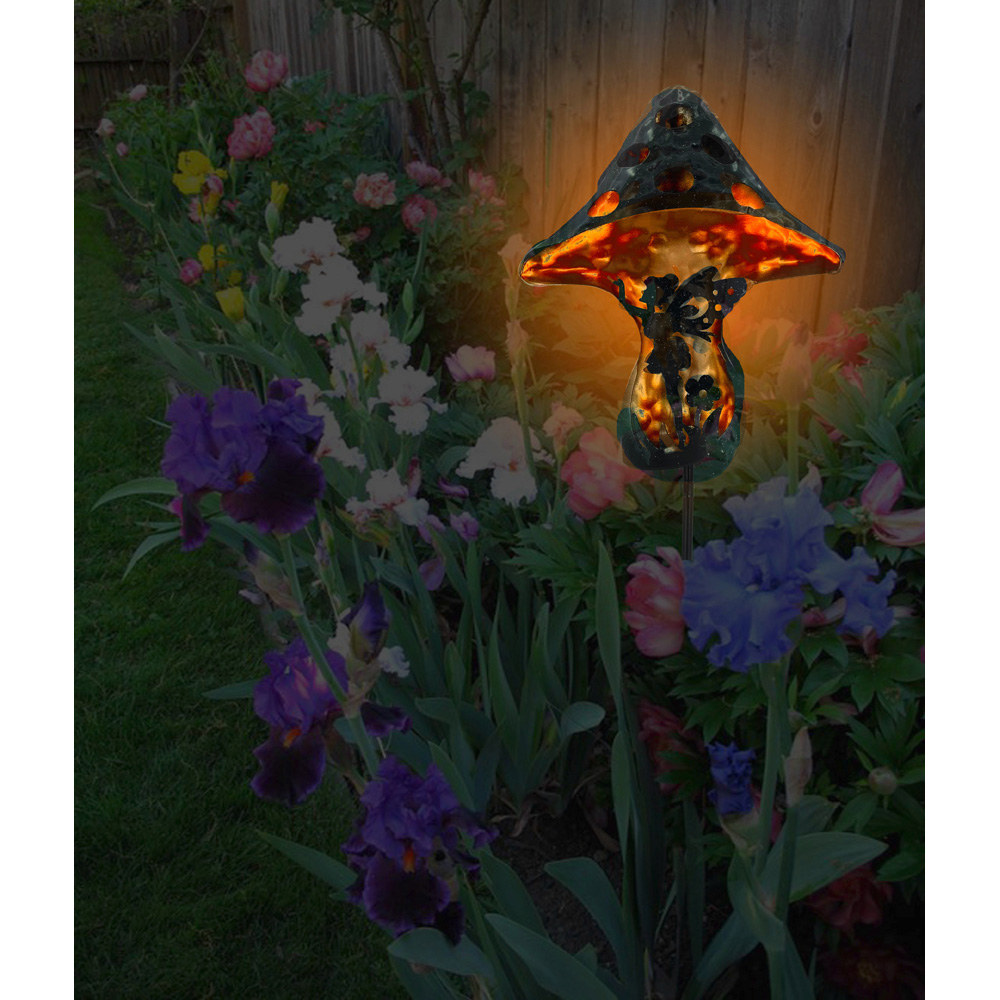 Avilo Solar Fairy in a Mushroom Garden Ornament Image 7