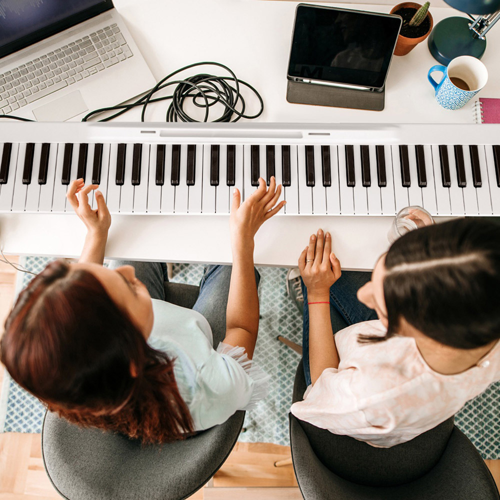 Costway White 88 Key Digital Piano Image 3